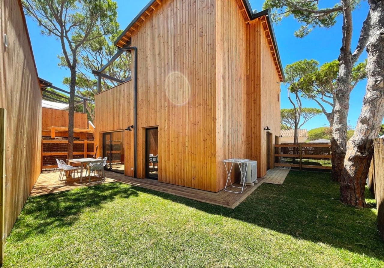 Apartamentos Biopasivos Living Pura Madera Chiclana de la Frontera Bagian luar foto